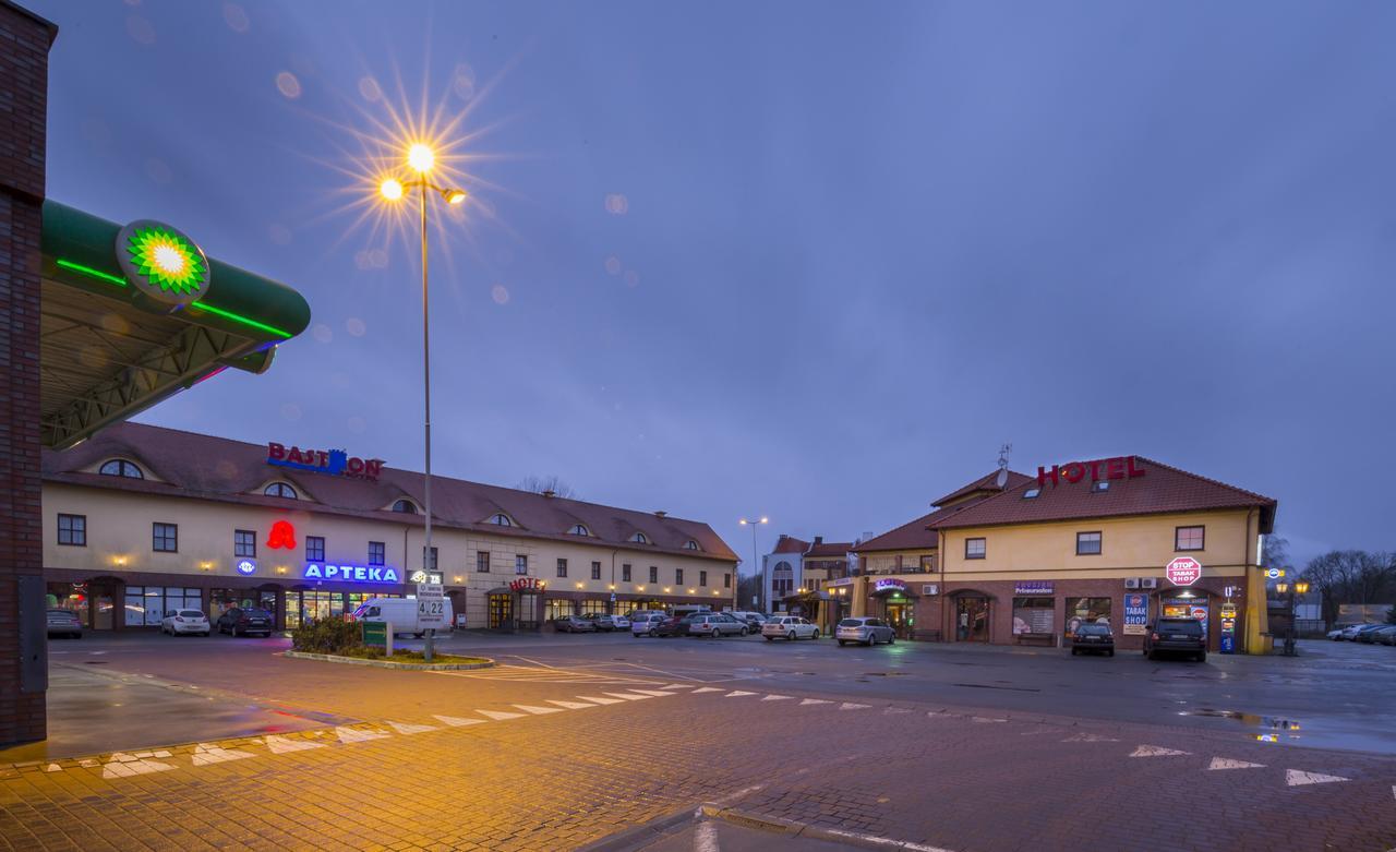 Hotel Bastion Kostrzyn nad Odra Exterior foto